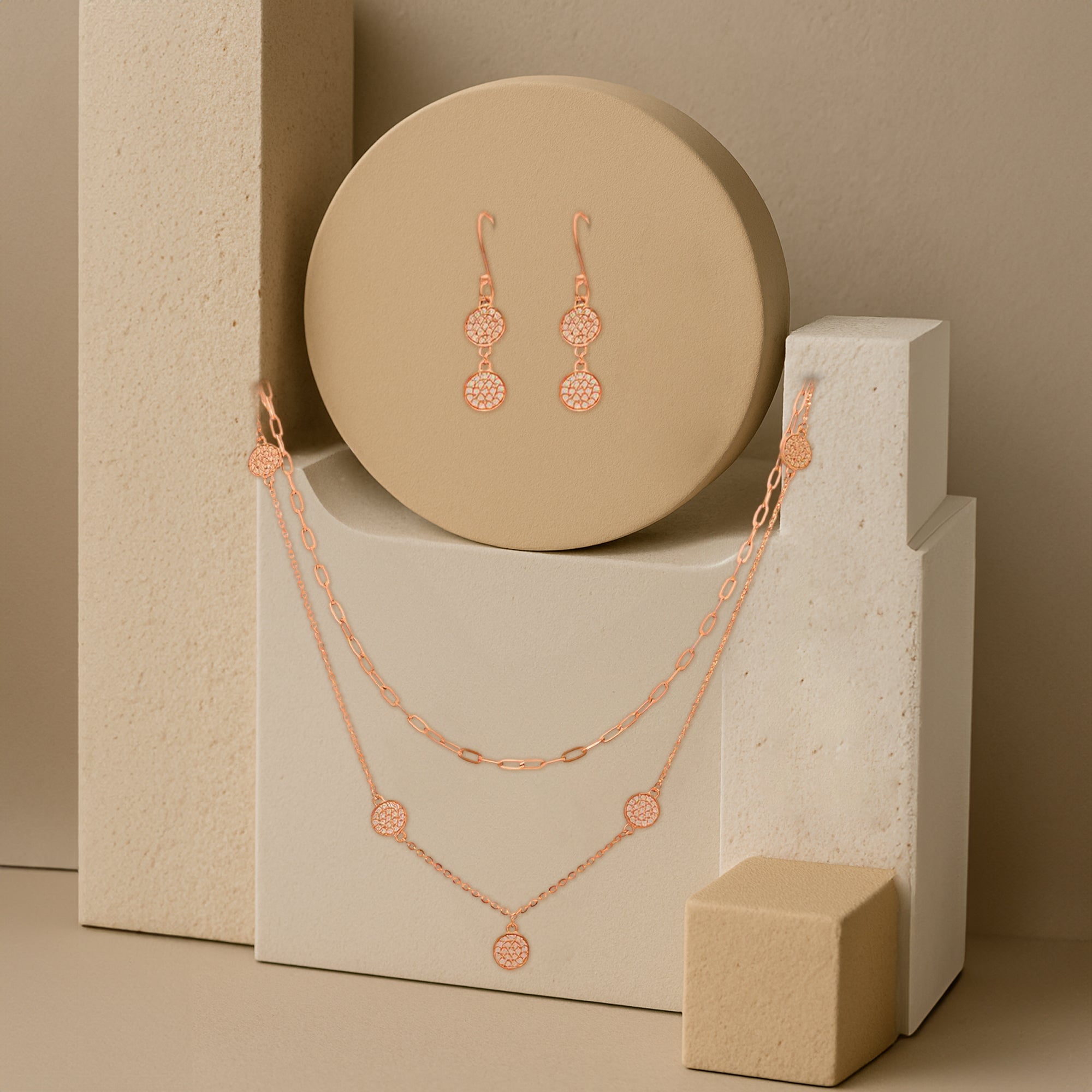 Rose Gold Layered Necklace and Earring Set with Geometric Disc Motifs ? Contemporary Charm for Day-to-Night Styling