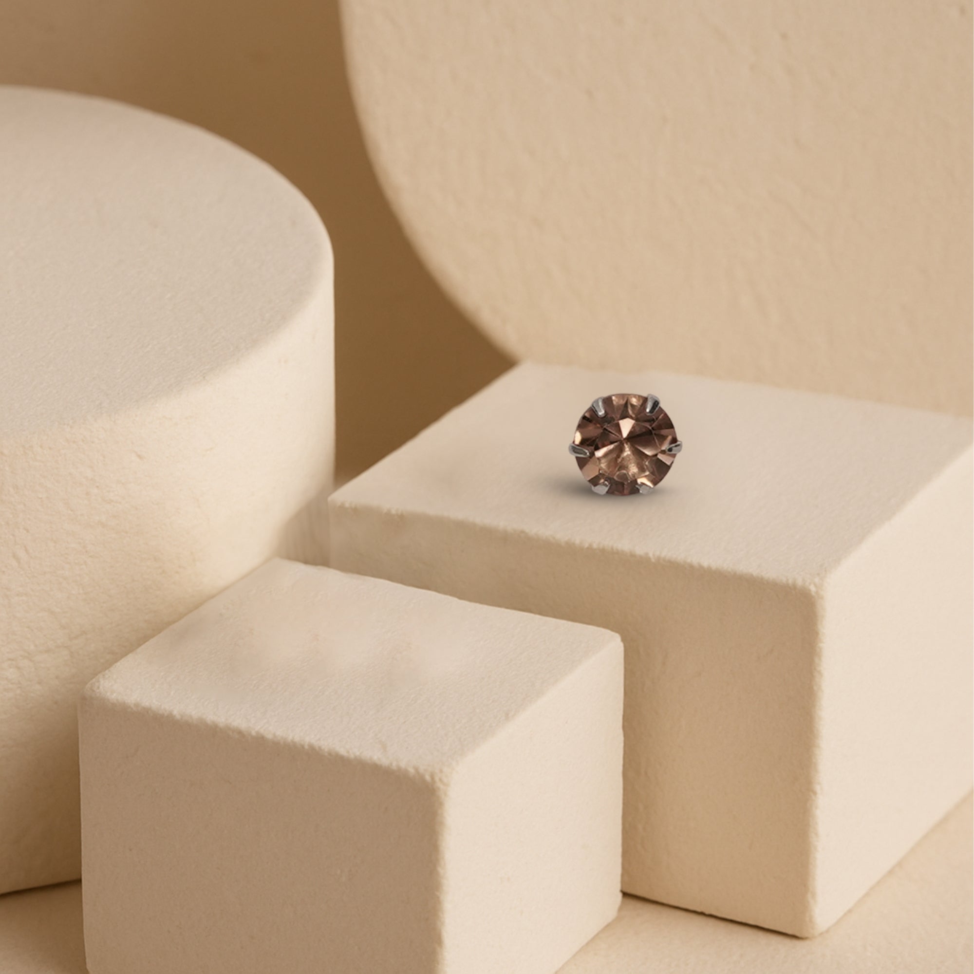 925 Silver Nosepin with Brown CZ Stone – Classic Solitaire Stud
