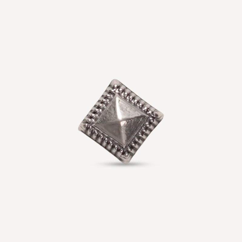 Antique Silver Pyramid Nose Pin