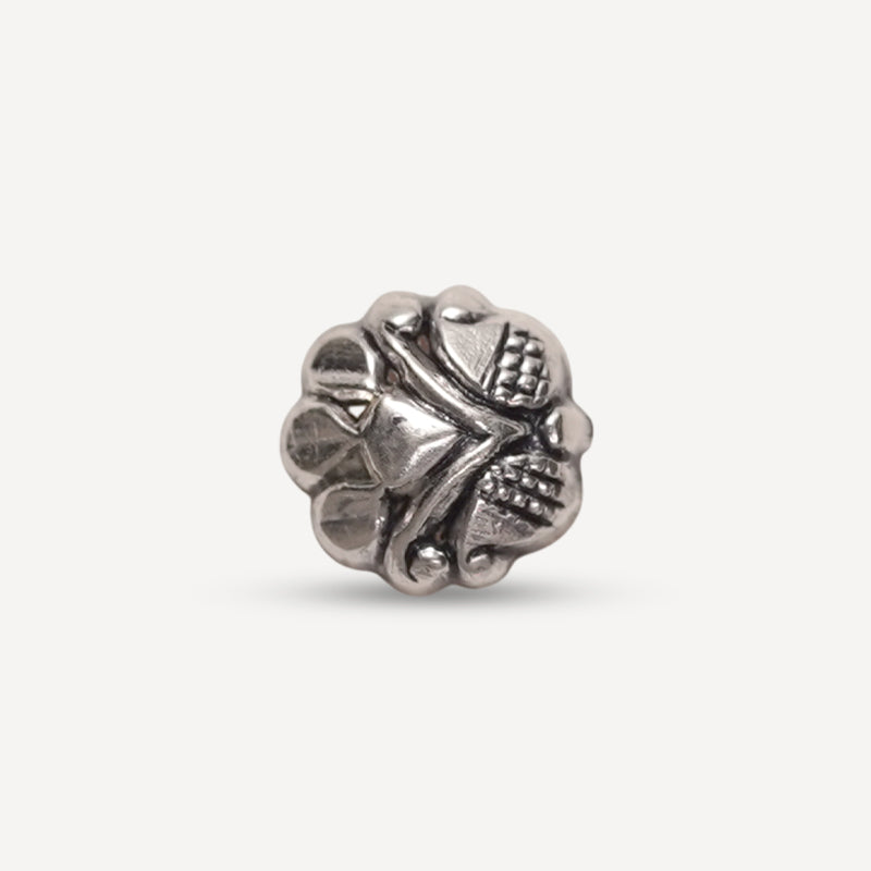 Oxidised Silver Nosepin with Vintage Floral Leaf Design