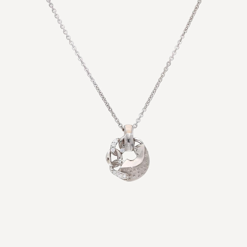 Silver Interlocked Circle Pendant Necklace