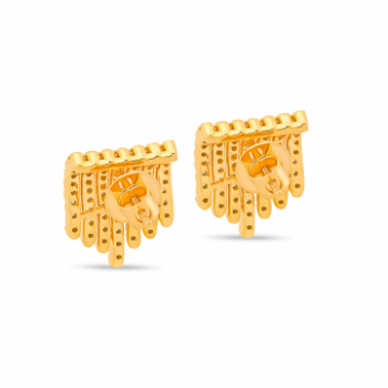 Stunning Diamond Earrings in 14K Yellow Gold