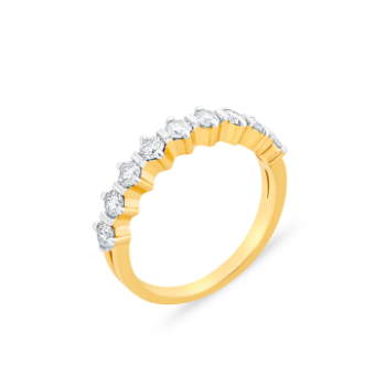 Gorgeous Diamond Ring in 14K Yellow Gold