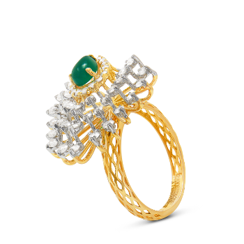 Regal Emerald Throne Diamond Ring