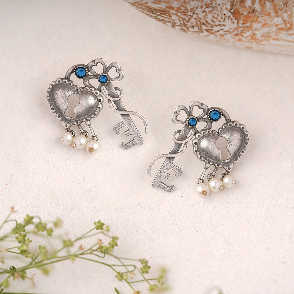 Kunjika- Silver Brass Oxidised dangler earrings (Blue)