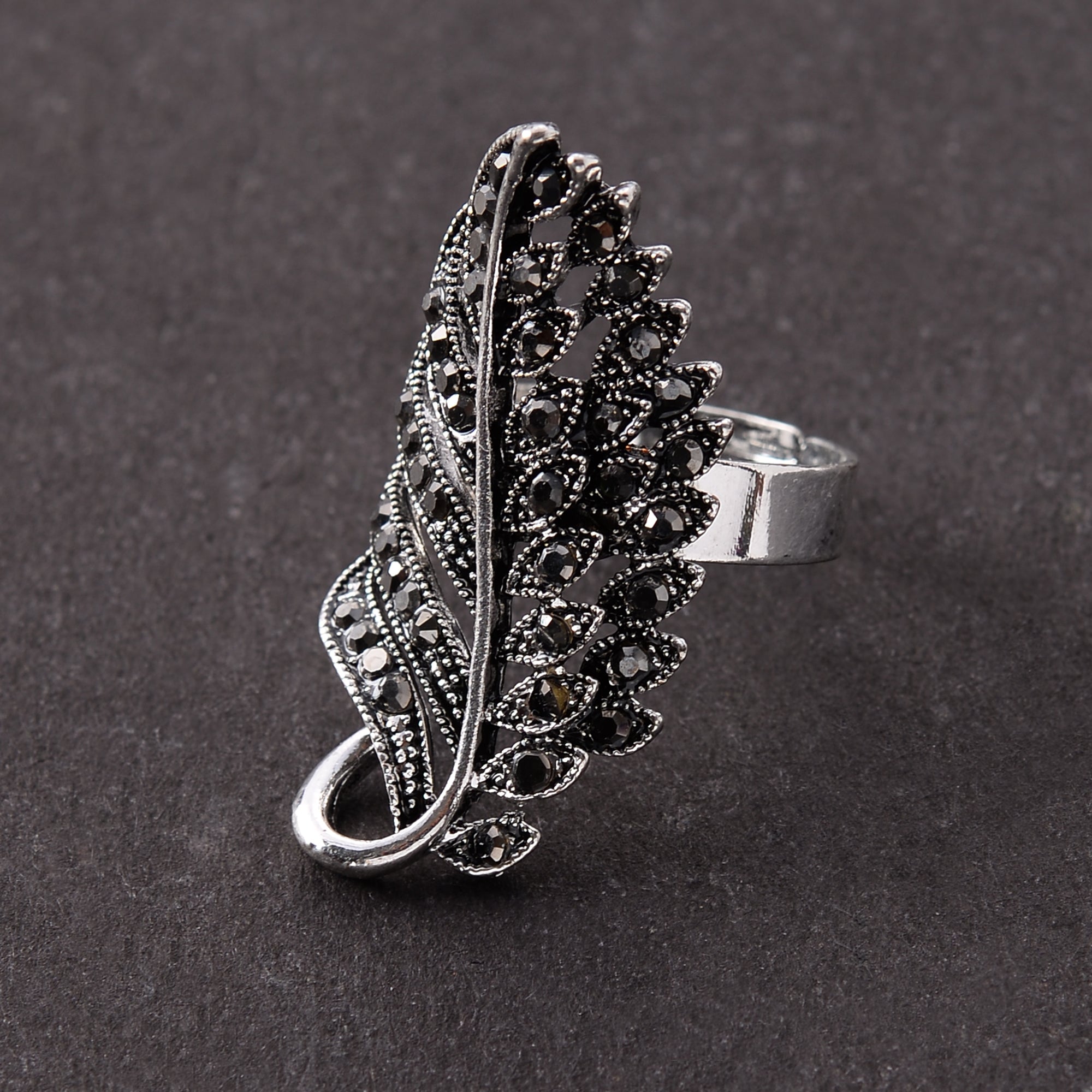 Ragini- Silver oxidised ring