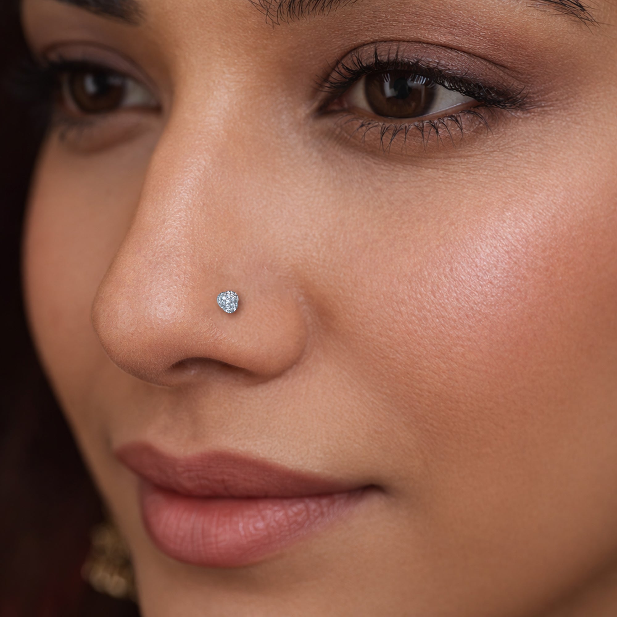 925 Sterling Silver Crystal Floral Nose Pin | Classic Round Diamond-Style Nose Stud