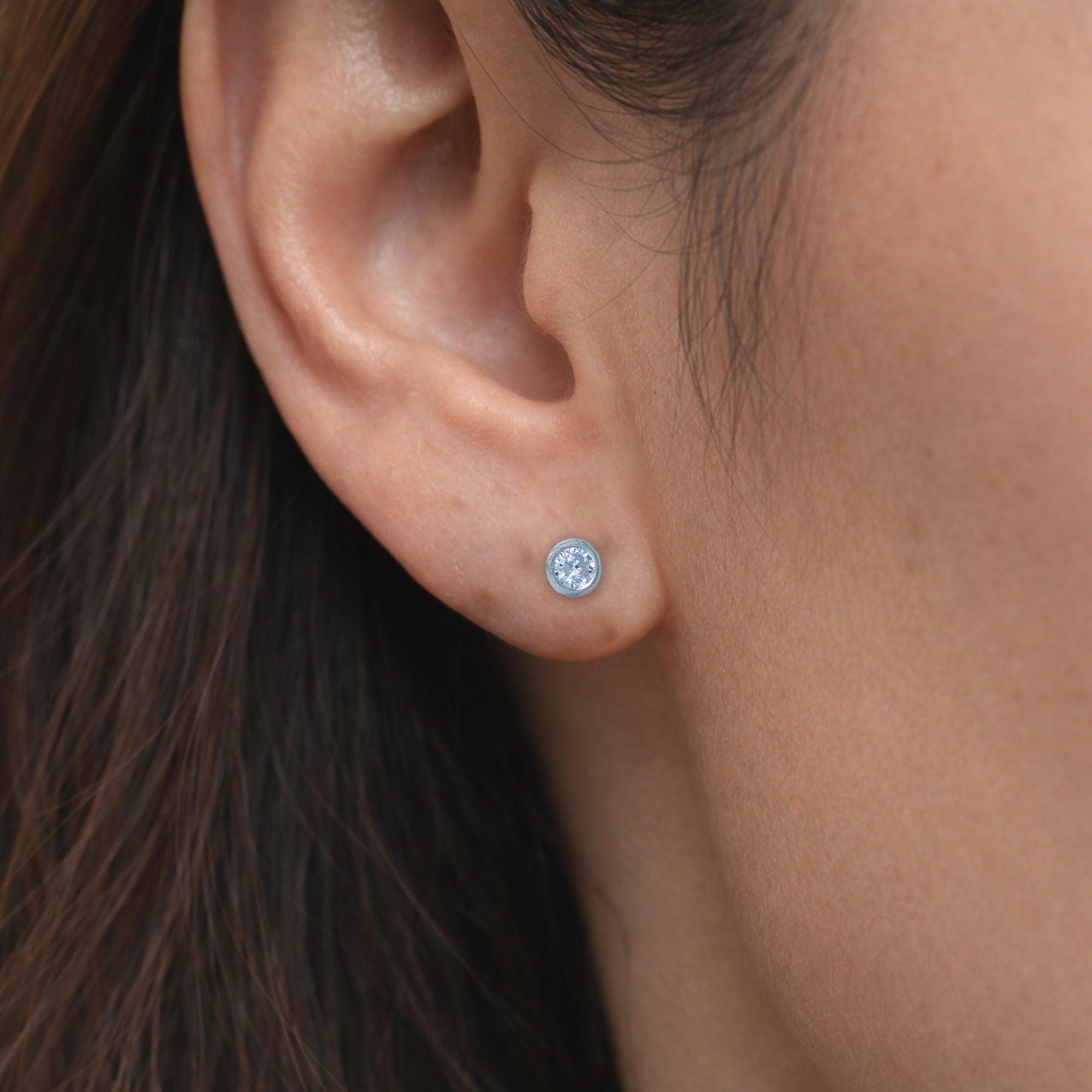 Classic Sterling Silver Round Crystal Stud Earrings