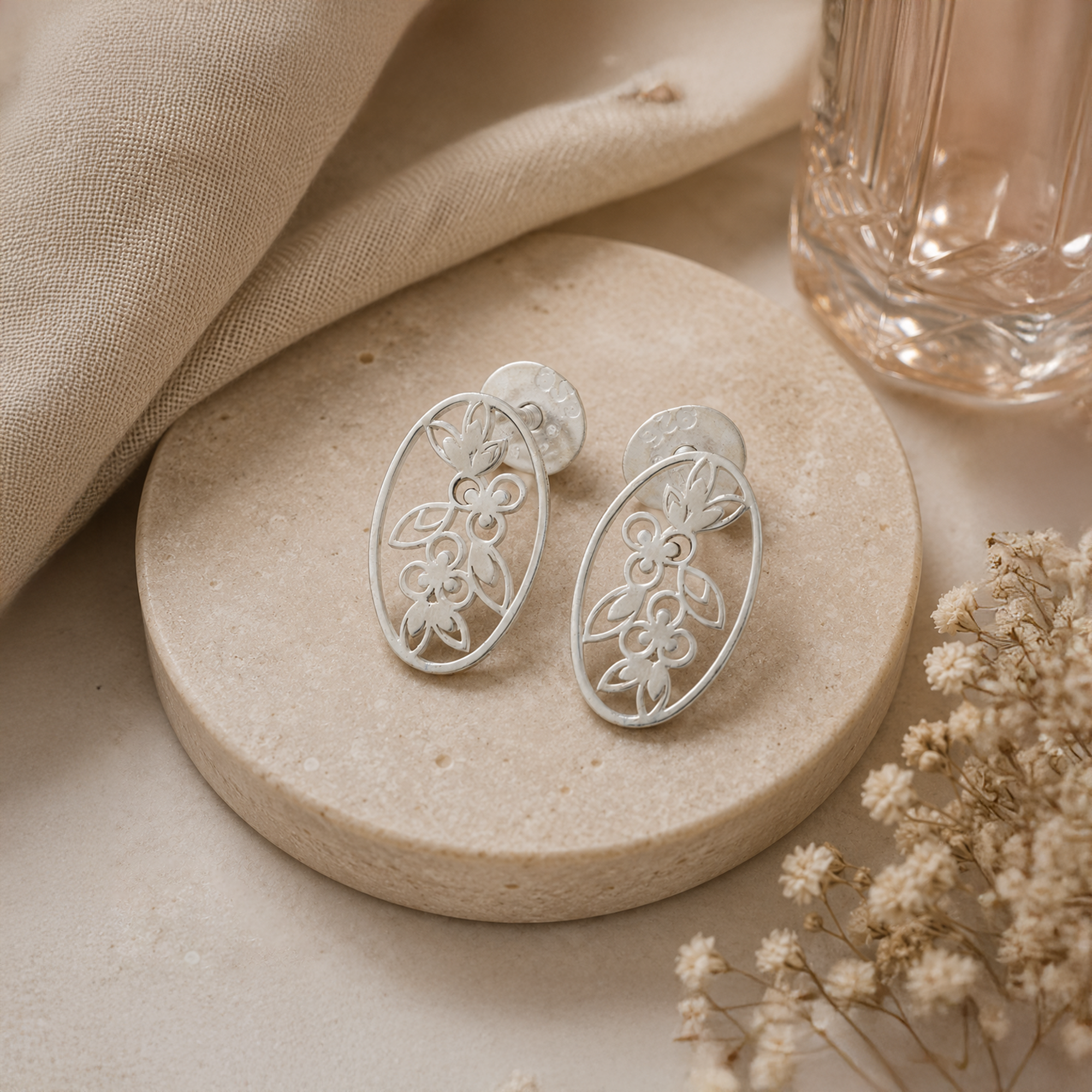 925 Sterling Silver Floral Oval Stud Earrings | Elegant Openwork Flower Earrings | Lightweight Everyday Minimal Jewelry