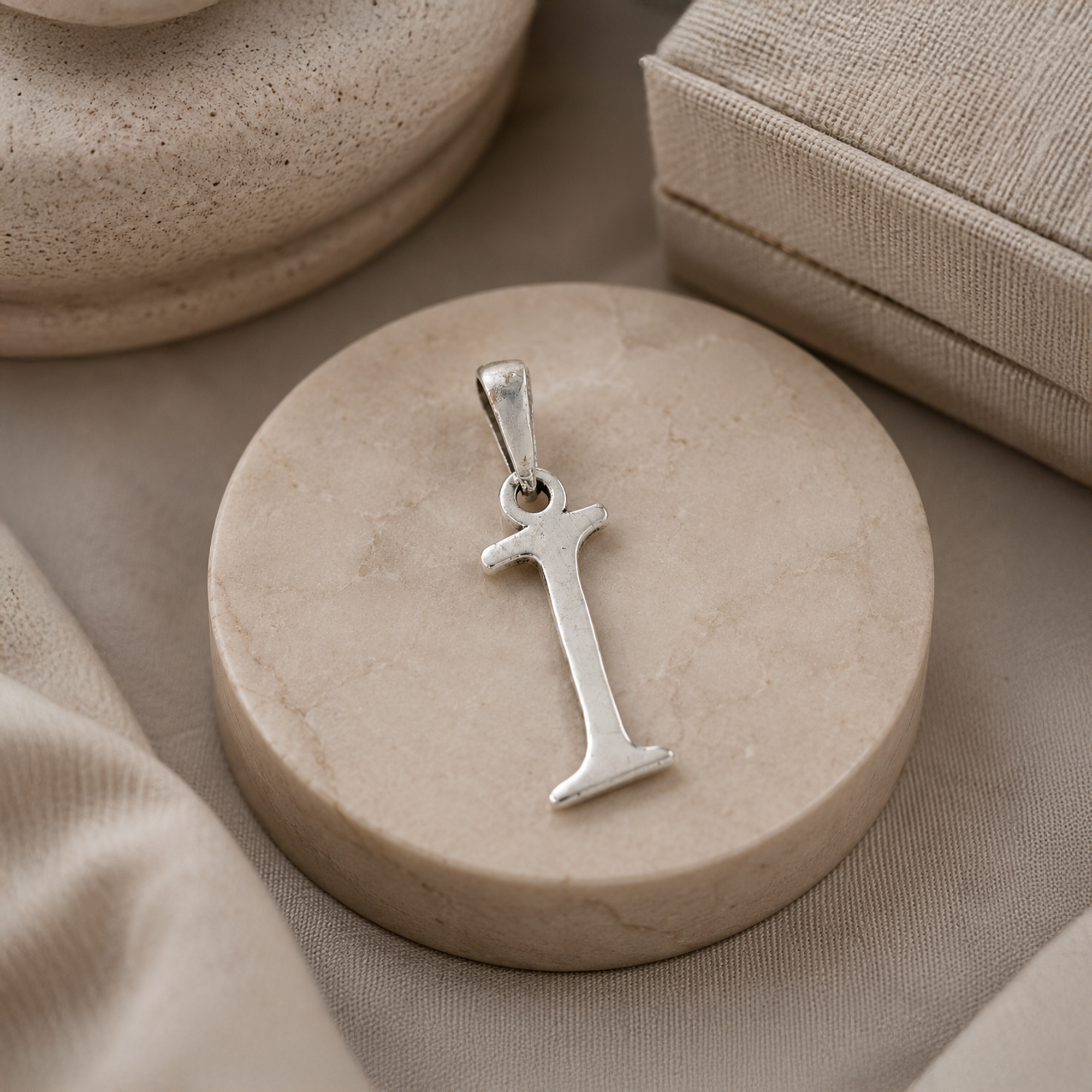 925 Sterling Silver I Initial Pendant | Personalized Alphabet Necklace Charm | Elegant Letter I Pendant