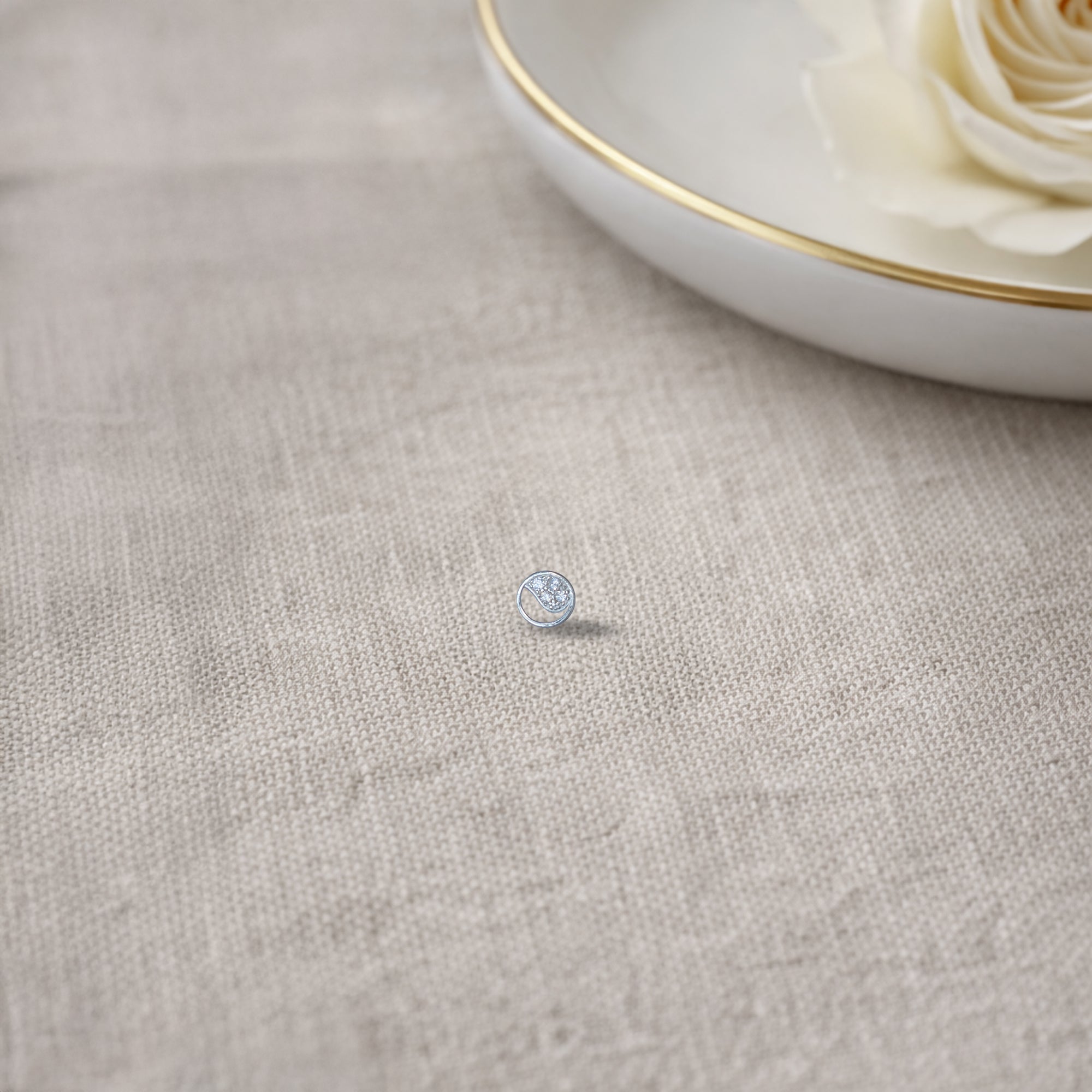 Classic Round Solitaire Nose Pin in Sterling Silver