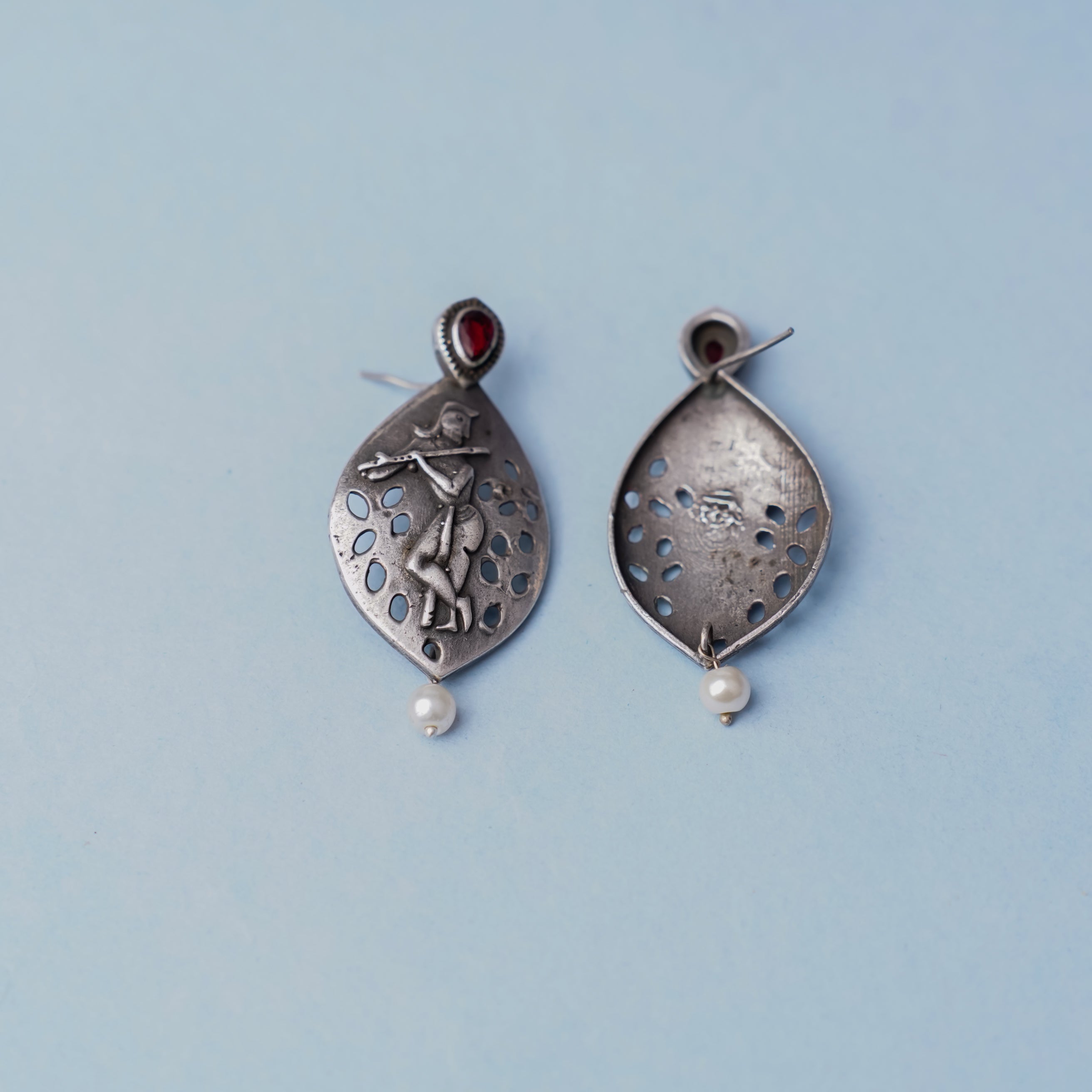 Kanha- Silver Brass Pearl Stud Earrings(Red)